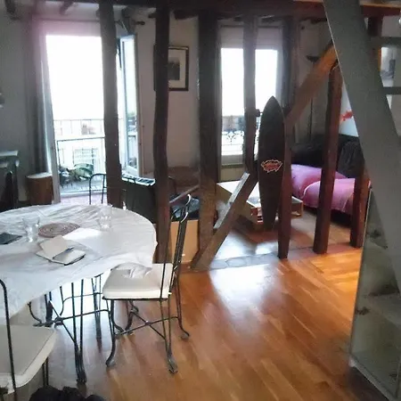 Appartement Moulin Rouge Backstage Paris