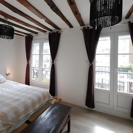Appartement Moulin Rouge Backstage Paris